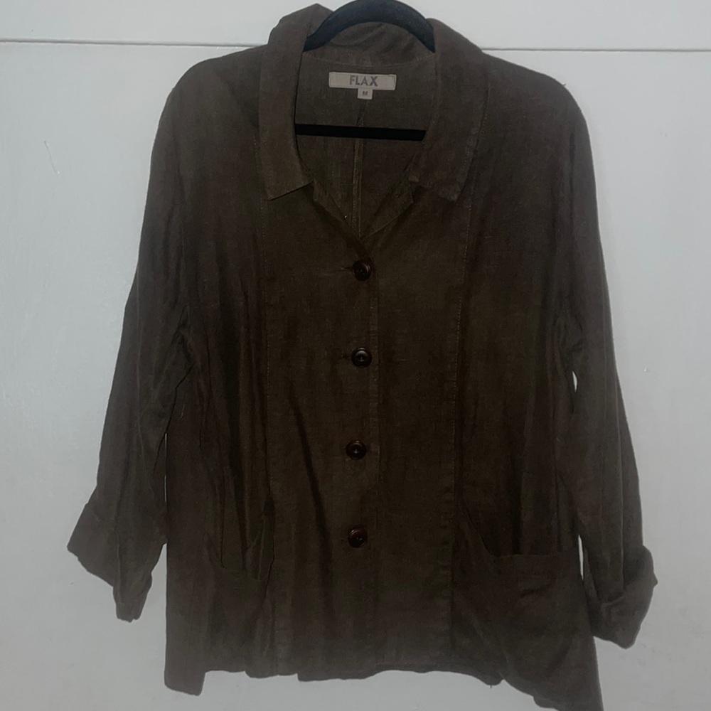 Linen Button-down shirt